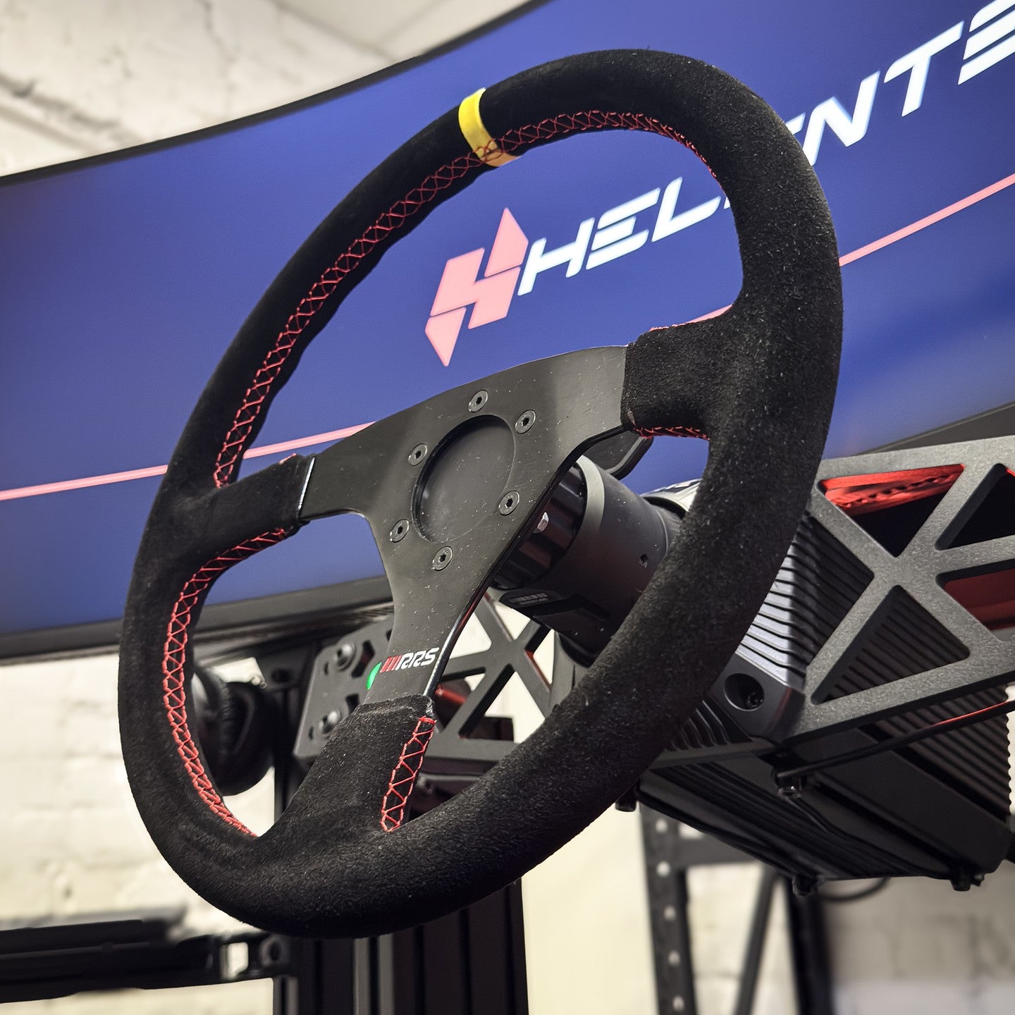 Helente CORE racing simulator